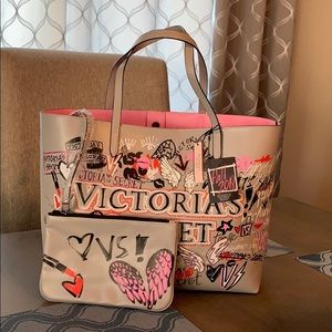 ‼️SOLD‼️Victoria Secret tote (LIMITED EDITION)